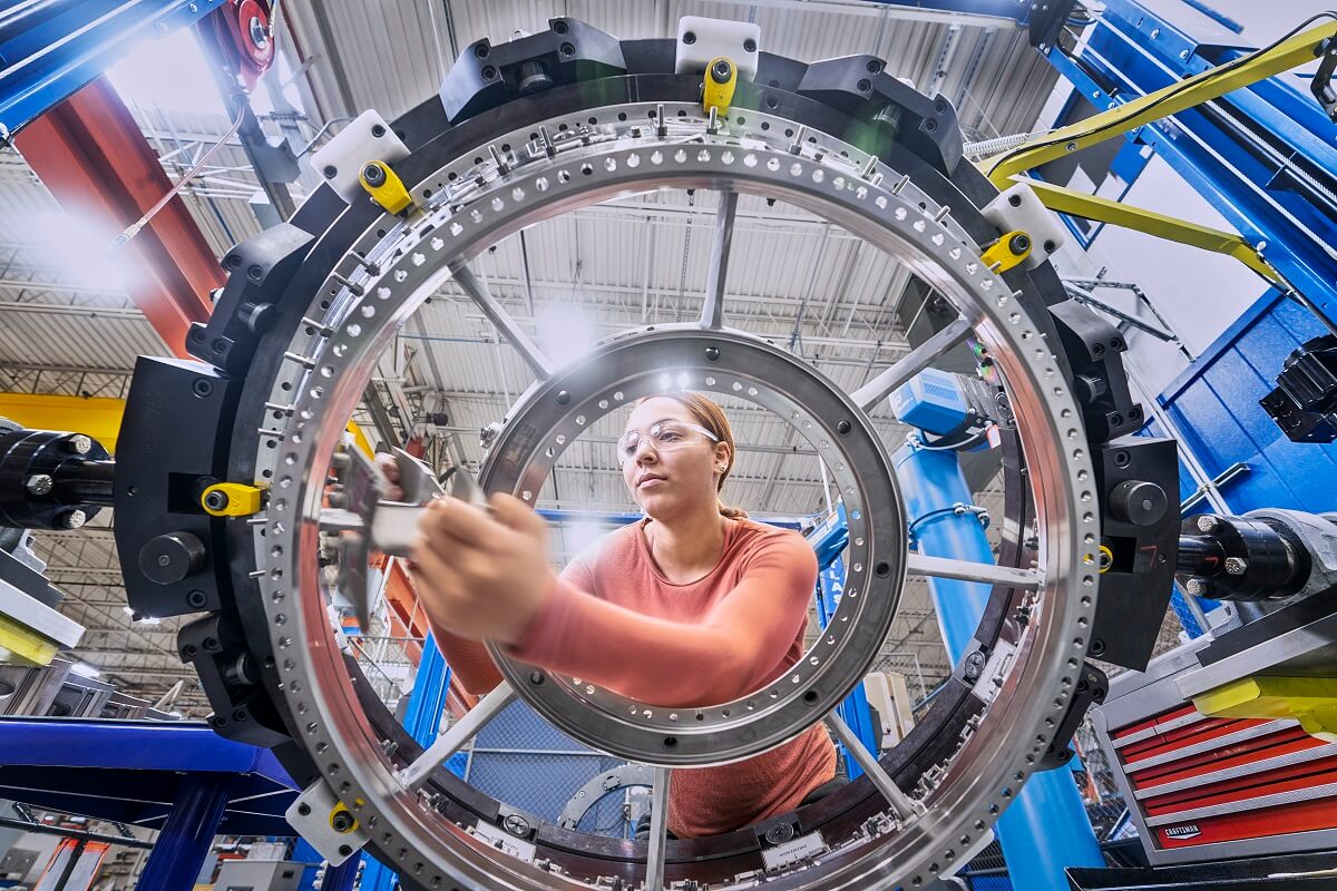 HPL0001 DSC8174 02 aero RING 1